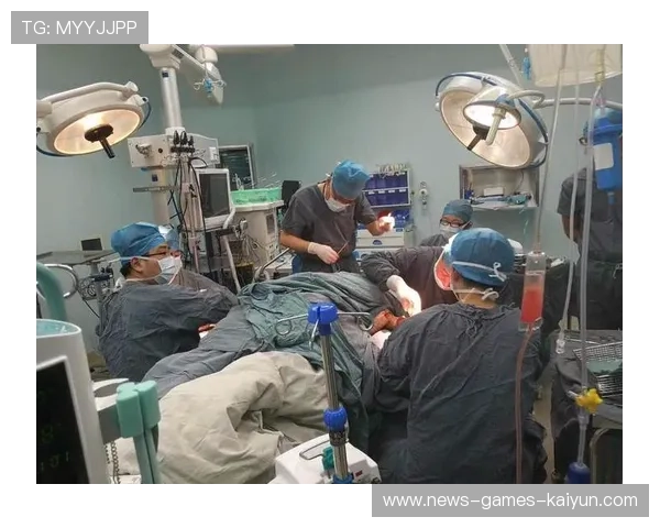 网红挑战极限运动失败受伤!医院抢救